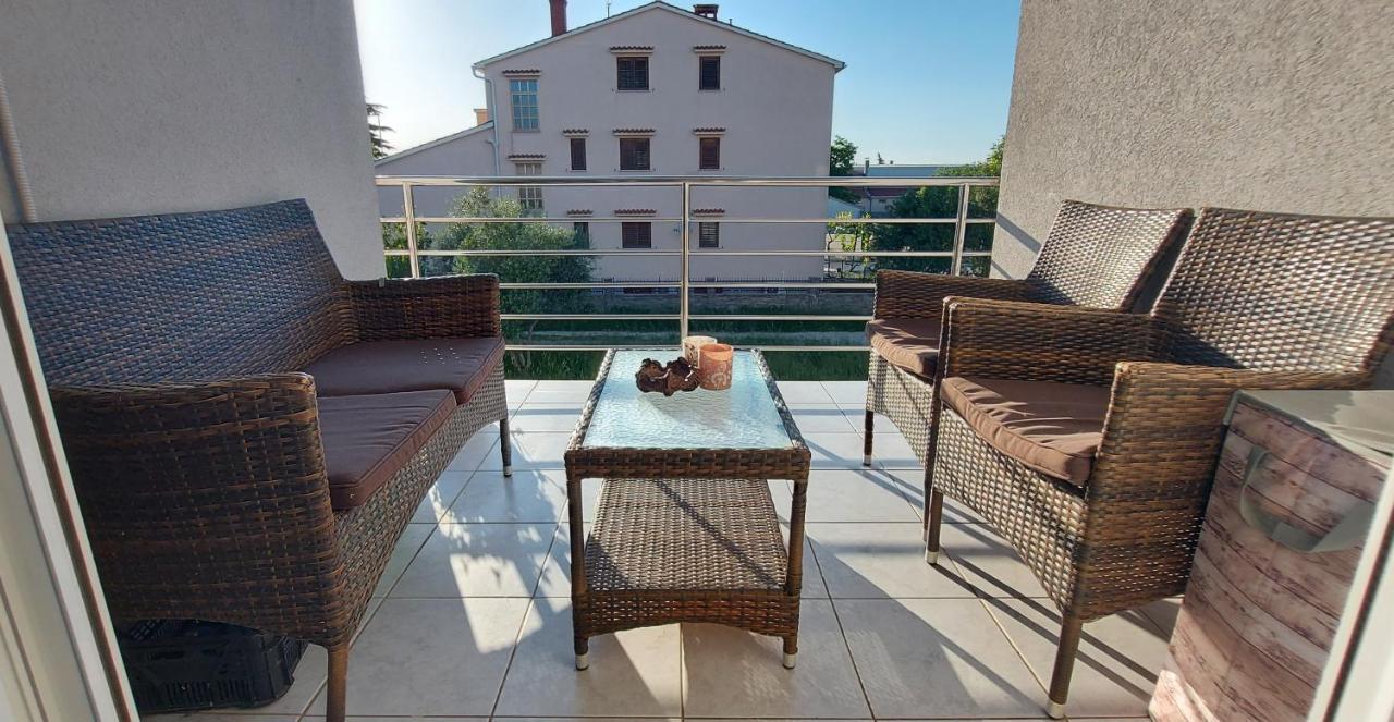 Apartman Near Fazana-500 From The Sea 외부 사진