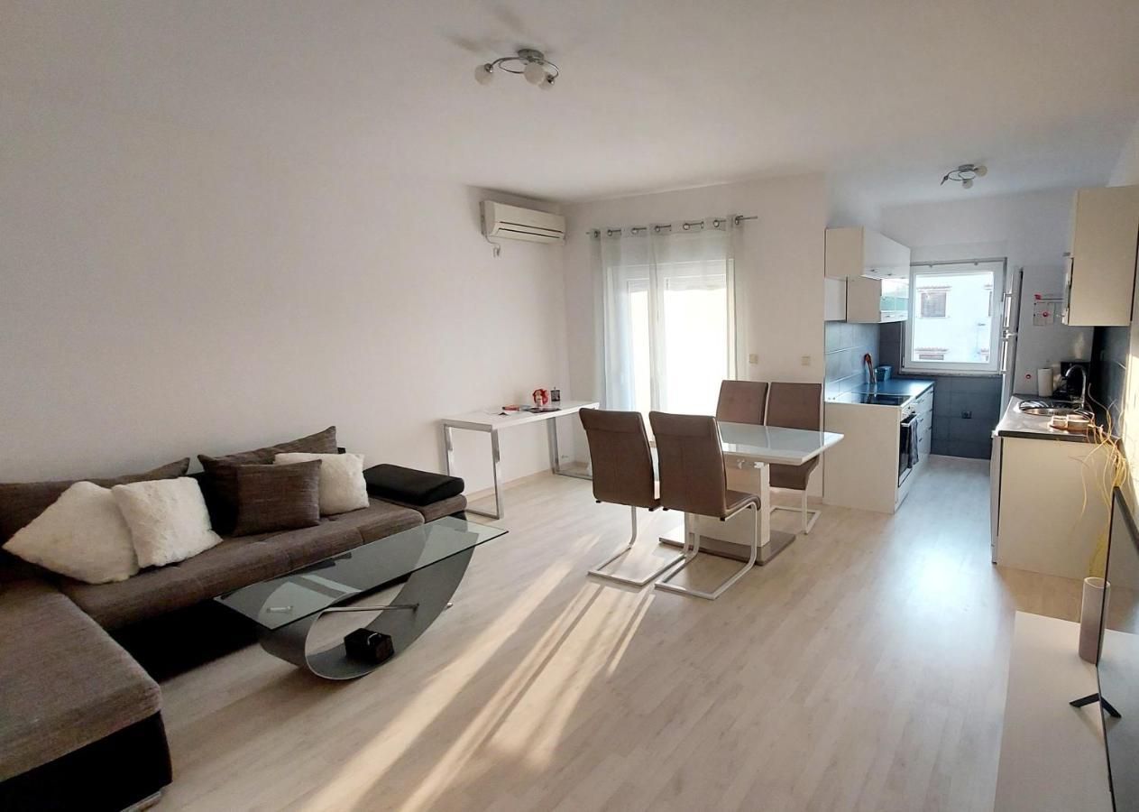Apartman Near Fazana-500 From The Sea 외부 사진