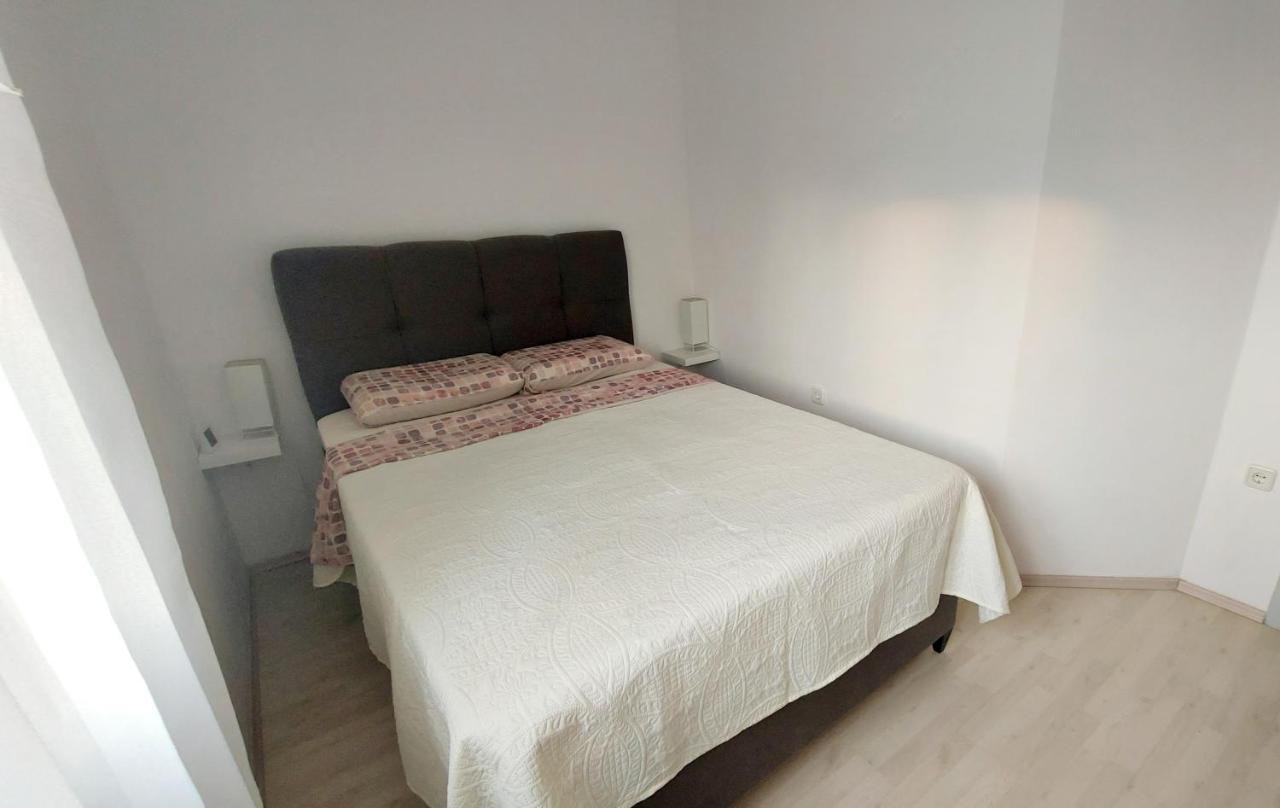 Apartman Near Fazana-500 From The Sea 외부 사진